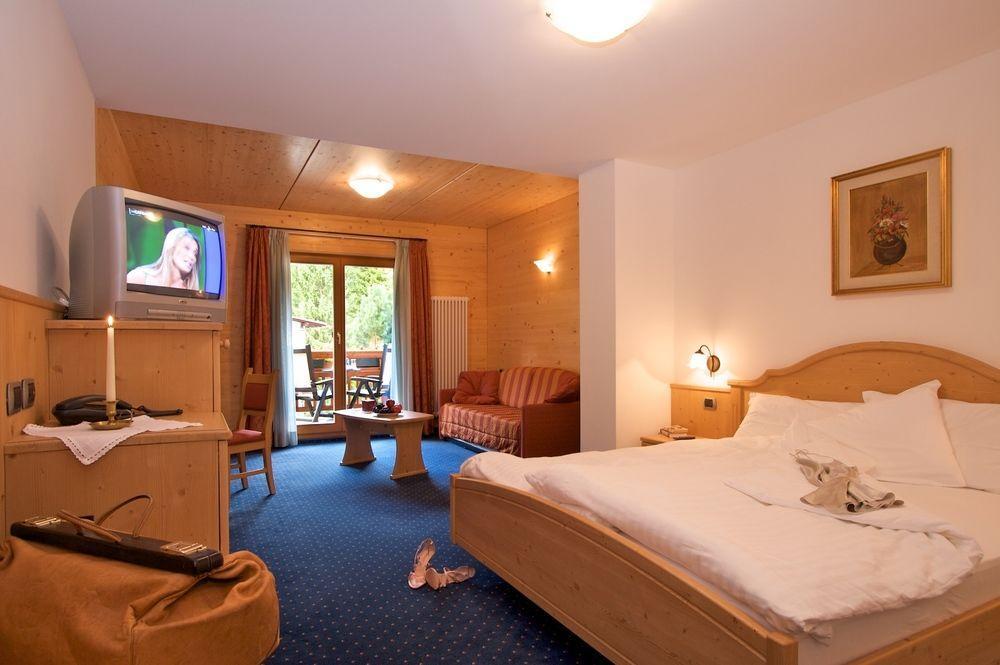 Hotel Salvan Campitello di Fassa Ngoại thất bức ảnh